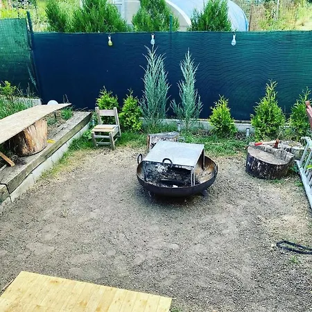 300 Let Stara Pamatka S Vyhrivanym Bazenem *